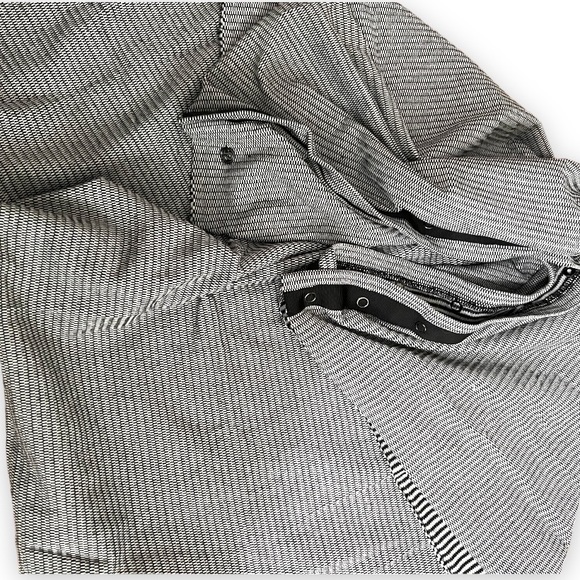 Lululemon Vinyasa Scarf - Picture 1 of 2